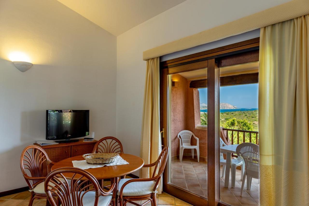 Vista Village Loiri Porto San Paolo Exterior foto